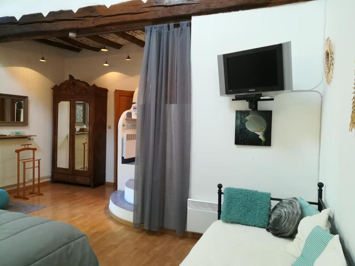Chambres A Part Crespin  Exterior photo